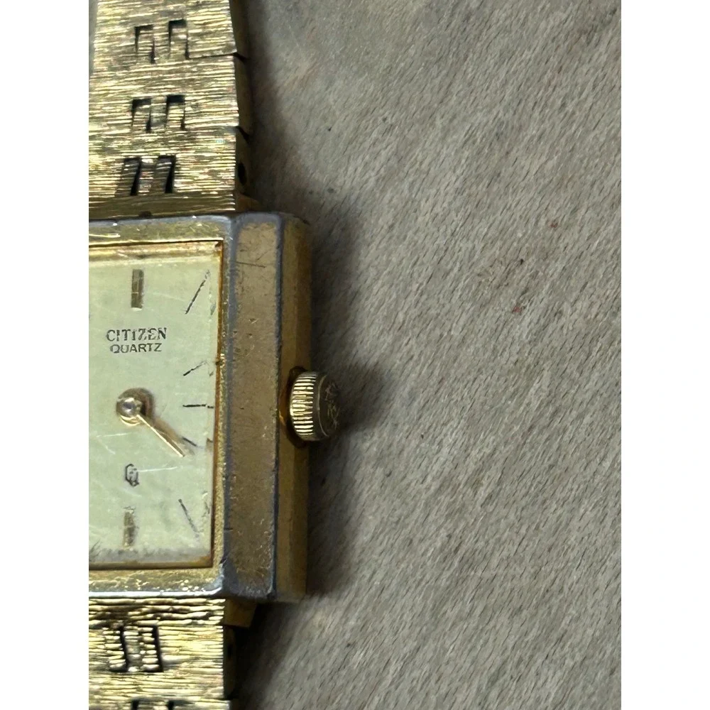 Vintage Citizen Quartz Rectangle Gold Tone Women's Watch‎ UNTESTED